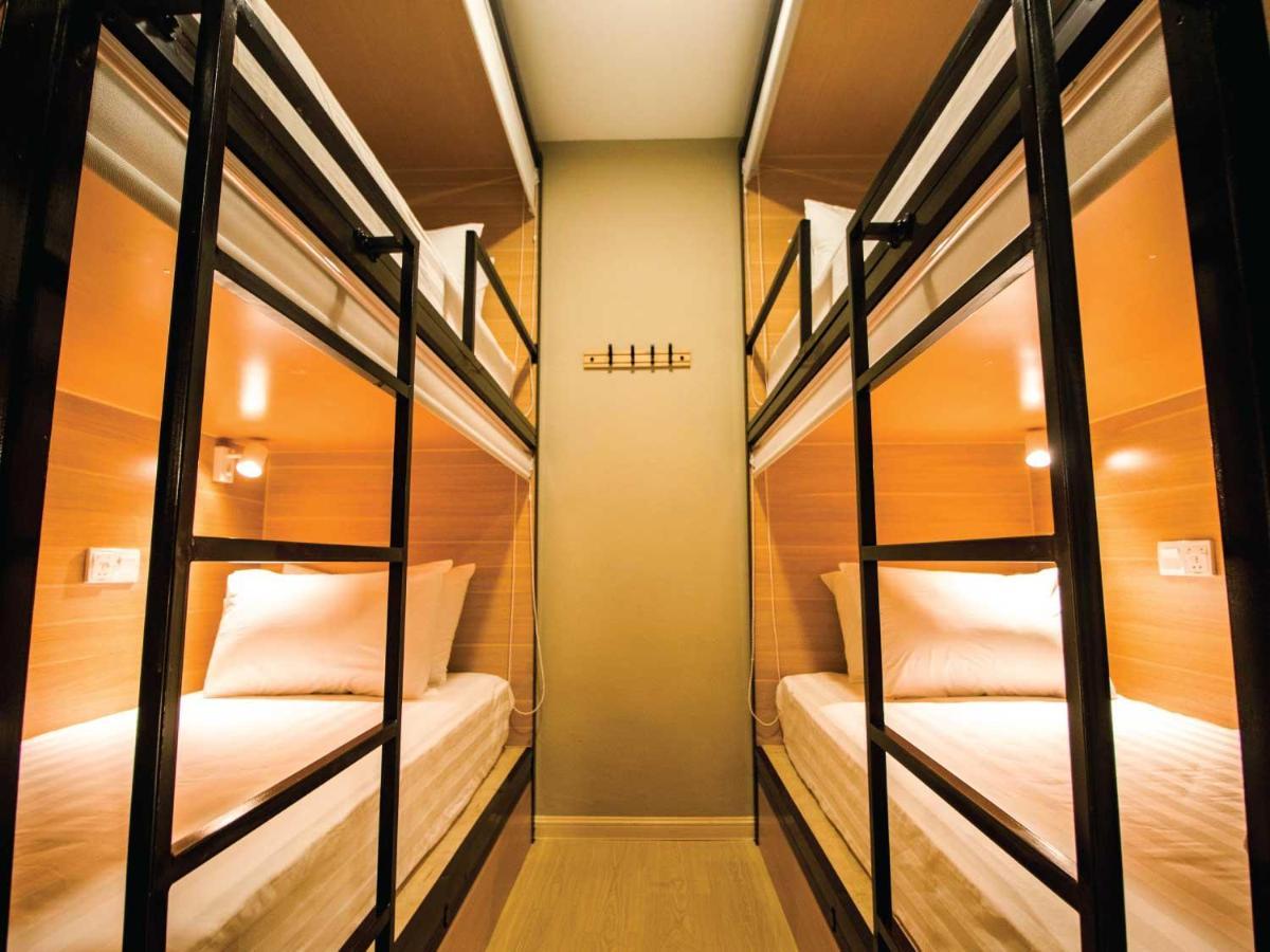 Hexa Hotel & Backpackers Capsules Bukit Bintang Kuala Lumpur Esterno foto